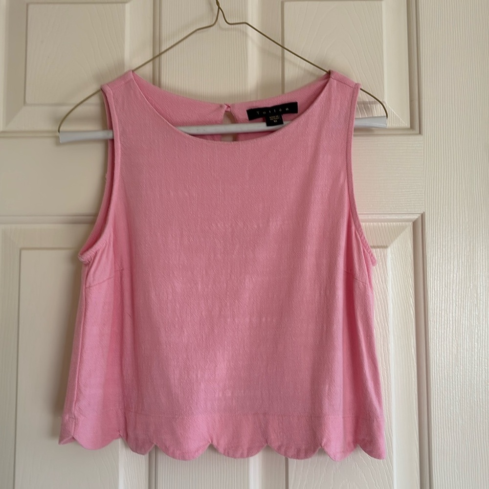 Tullea Scalloped Bottom Crop Top